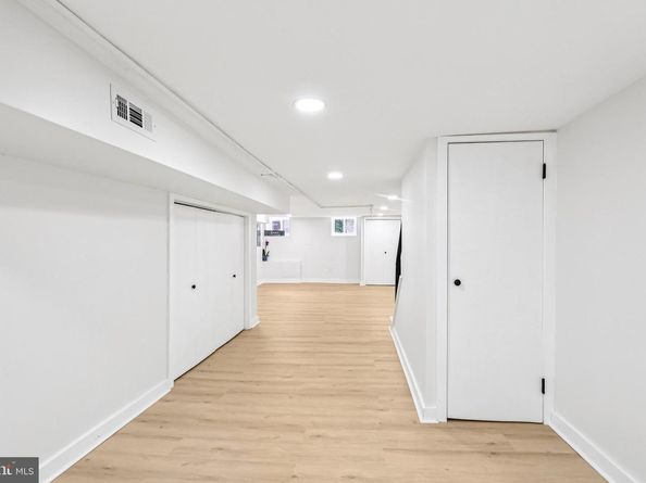 2240 N Howard Street, Philadelphia PA 19133