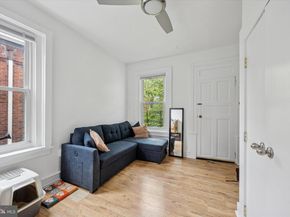222 Buckingham Place, Philadelphia PA 19104