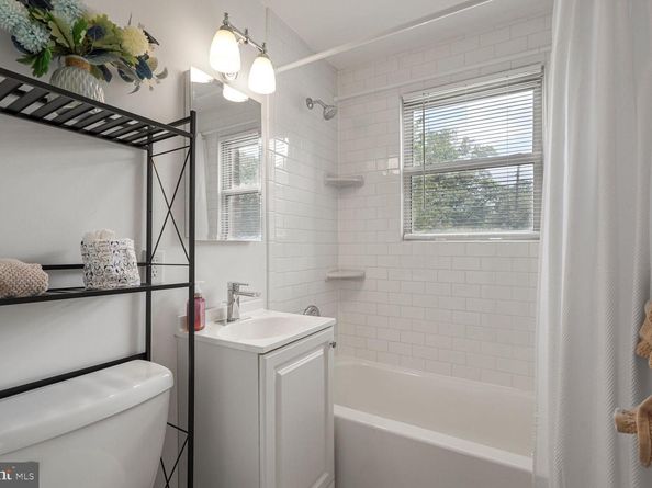 4637 20TH Road N, Arlington VA 22207