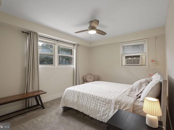 4637 20TH Road N, Arlington VA 22207