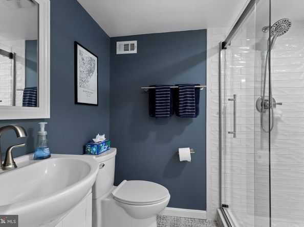 8908 Lynnhurst Drive, Fairfax VA 22031