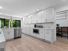 8908 Lynnhurst Drive, Fairfax VA 22031