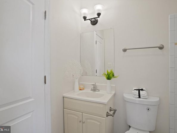435 Kennedy Street NW 3, Washington DC 20011