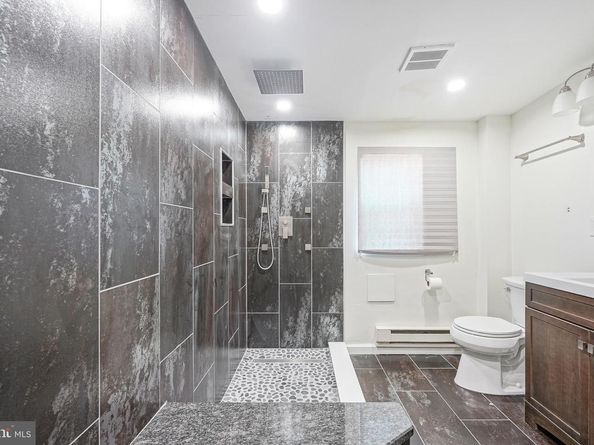 1929 N 9TH Street, Philadelphia PA 19122