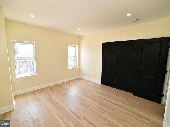7277 E Walnut Lane, Philadelphia PA 19138