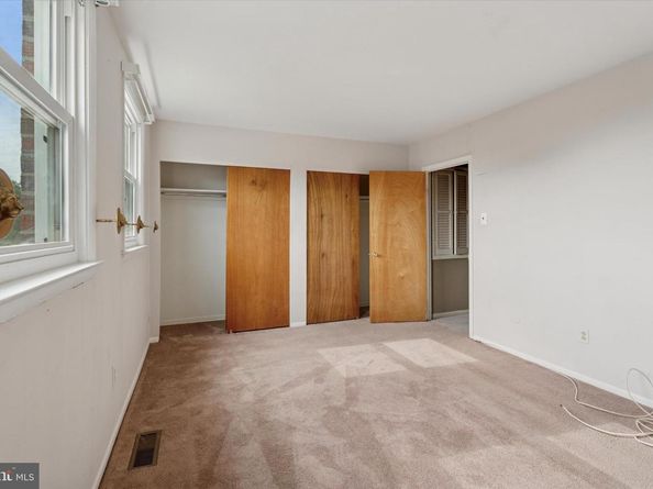 7429 Keiffer Street, Philadelphia PA 19128