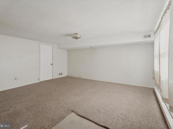 7429 Keiffer Street, Philadelphia PA 19128