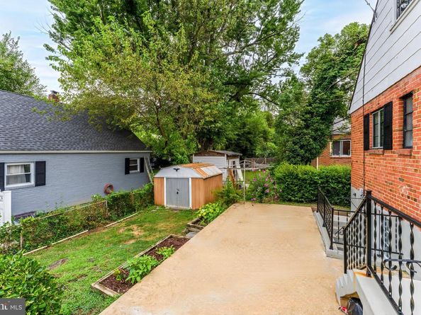 7224 Roosevelt Avenue, Falls Church VA 22042