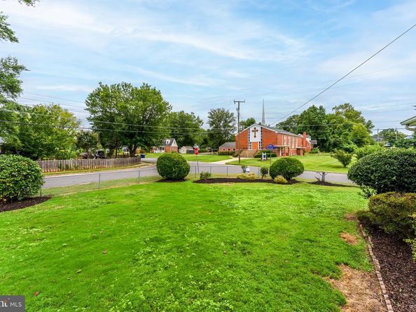 7224 Roosevelt Avenue, Falls Church VA 22042