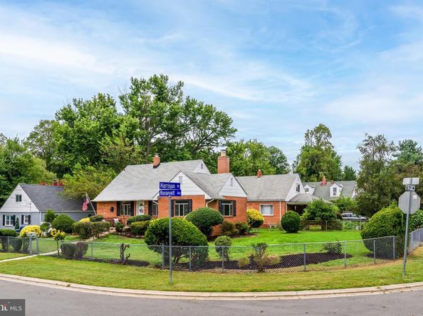 7224 Roosevelt Avenue, Falls Church VA 22042