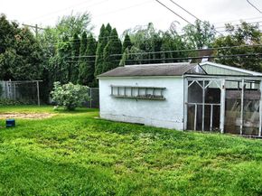 14 Appletree Drive, Levittown PA 19055