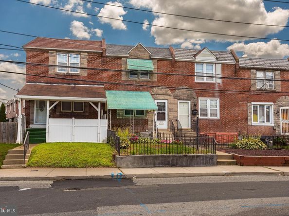 312 Golf Road, Darby PA 19023