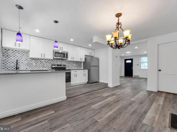 312 Golf Road, Darby PA 19023