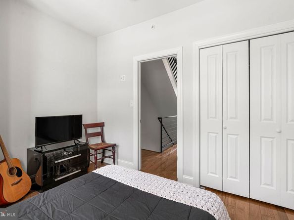 2117 Latona Street, Philadelphia PA 19146