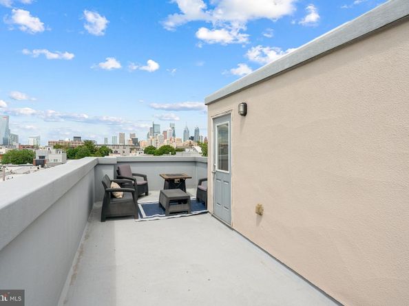 2117 Latona Street, Philadelphia PA 19146