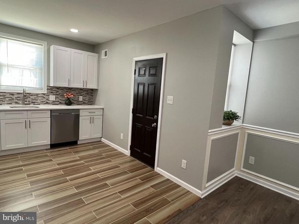 6637 N Bouvier St, Philadelphia PA 19126