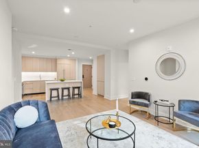 701 Swann Avenue 103, Alexandria VA 22301