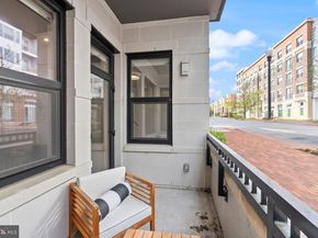 701 Swann Avenue 103, Alexandria VA 22301