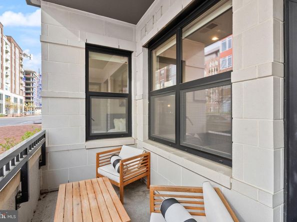 701 Swann Avenue 103, Alexandria VA 22301