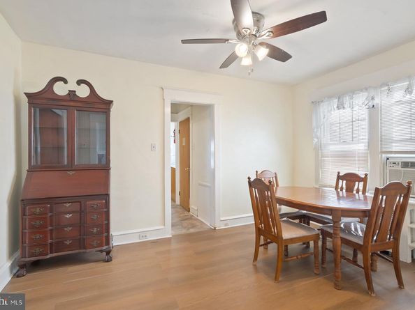 128 E Cooke Avenue, Glenolden PA 19036