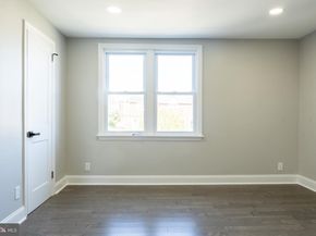 266 W Washington Avenue, Clifton Heights PA 19018