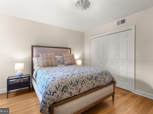 3334 Reservoir Road NW, Washington DC 20007
