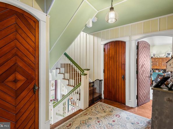 475 Harper Avenue, Drexel Hill PA 19026