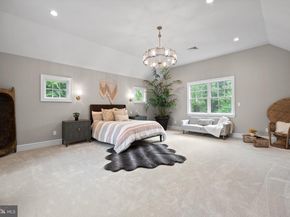 200 Hilldale Road, Villanova PA 19085