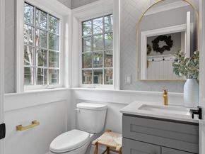 200 Hilldale Road, Villanova PA 19085