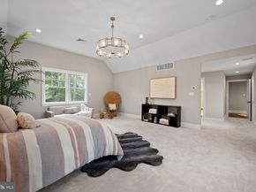 200 Hilldale Road, Villanova PA 19085