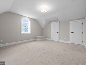200 Hilldale Road, Villanova PA 19085