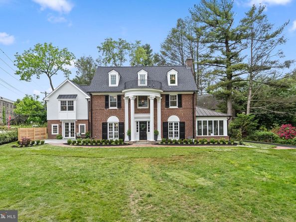 200 Hilldale Road, Villanova PA 19085