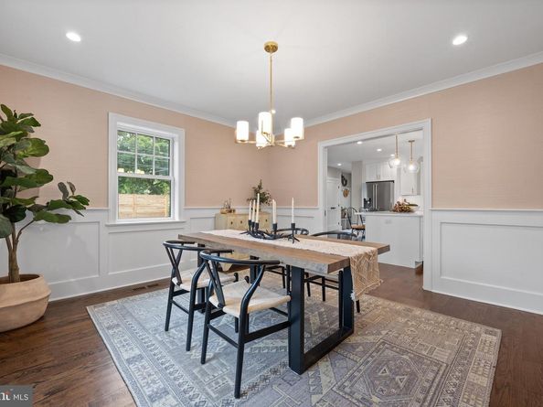 200 Hilldale Road, Villanova PA 19085