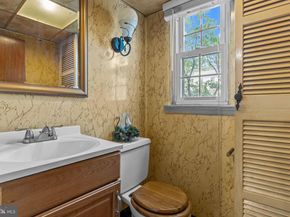 11745 Colman Road, Philadelphia PA 19154
