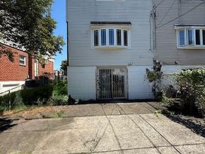 8718 Hargrave Street, Philadelphia PA 19152