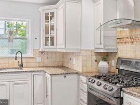 408 Summit Avenue, Fort Washington PA 19034