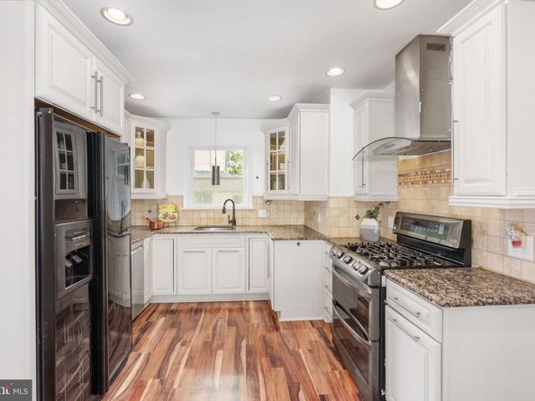 408 Summit Avenue, Fort Washington PA 19034