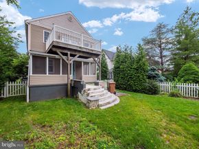 408 Summit Avenue, Fort Washington PA 19034