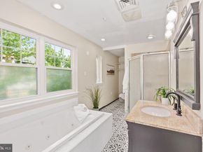 408 Summit Avenue, Fort Washington PA 19034