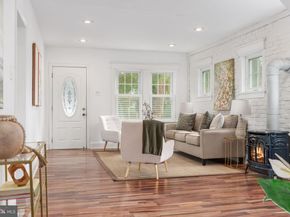 408 Summit Avenue, Fort Washington PA 19034