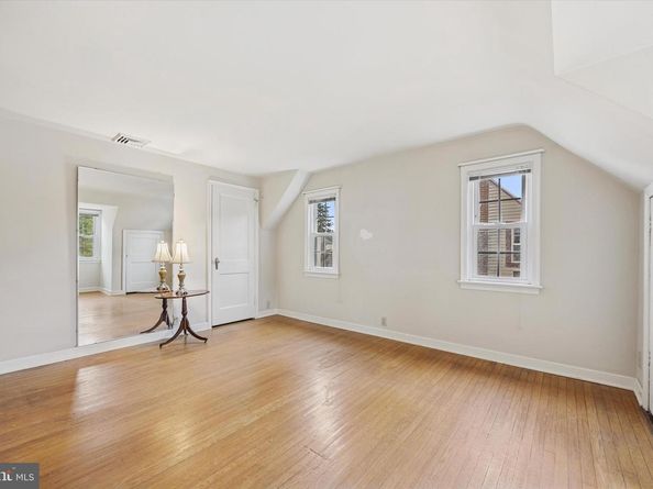 300 Lorraine Avenue, Oreland PA 19075