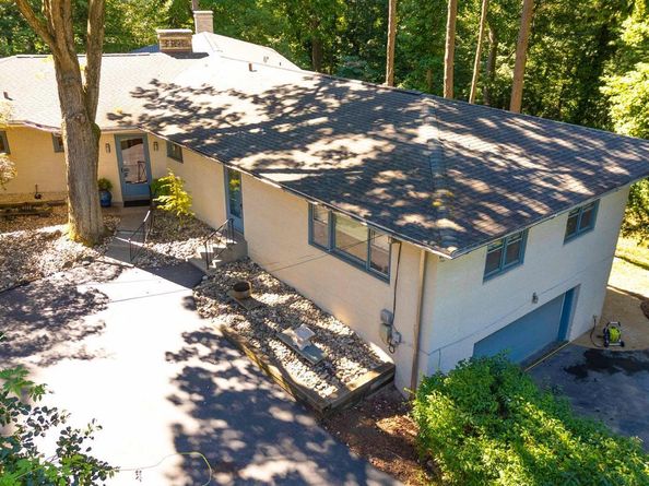 4145 Timber Lane, Philadelphia PA 19129