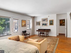 4145 Timber Lane, Philadelphia PA 19129