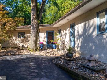 4145 Timber Lane