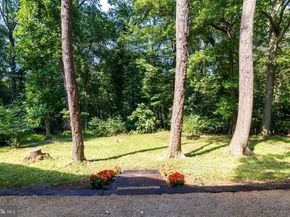 4145 Timber Lane, Philadelphia PA 19129