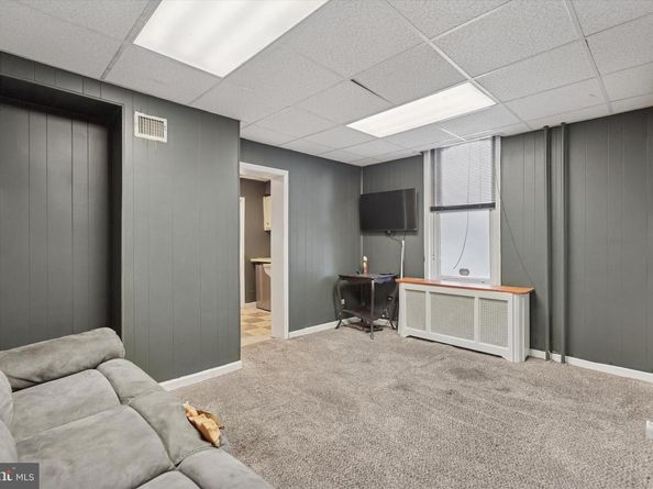 6232 Ridge Avenue, Philadelphia PA 19128