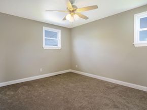 949 Marshall Drive, Warminster PA 18974