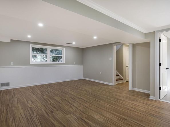 949 Marshall Drive, Warminster PA 18974