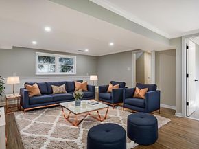 949 Marshall Drive, Warminster PA 18974