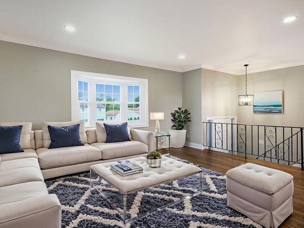949 Marshall Drive, Warminster PA 18974